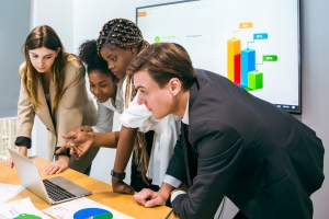 Business Processes Made Easy: The Role of Sales and Training Videos Business Processes Made Easy: The Role of Sales and Training Videos